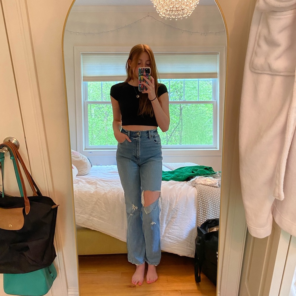 Abercrombie and Fitch ‘90s Straight Ultra High Rise Jeans